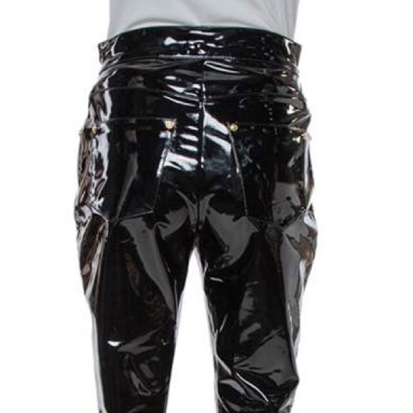 Balmain - Picture 5 of 6